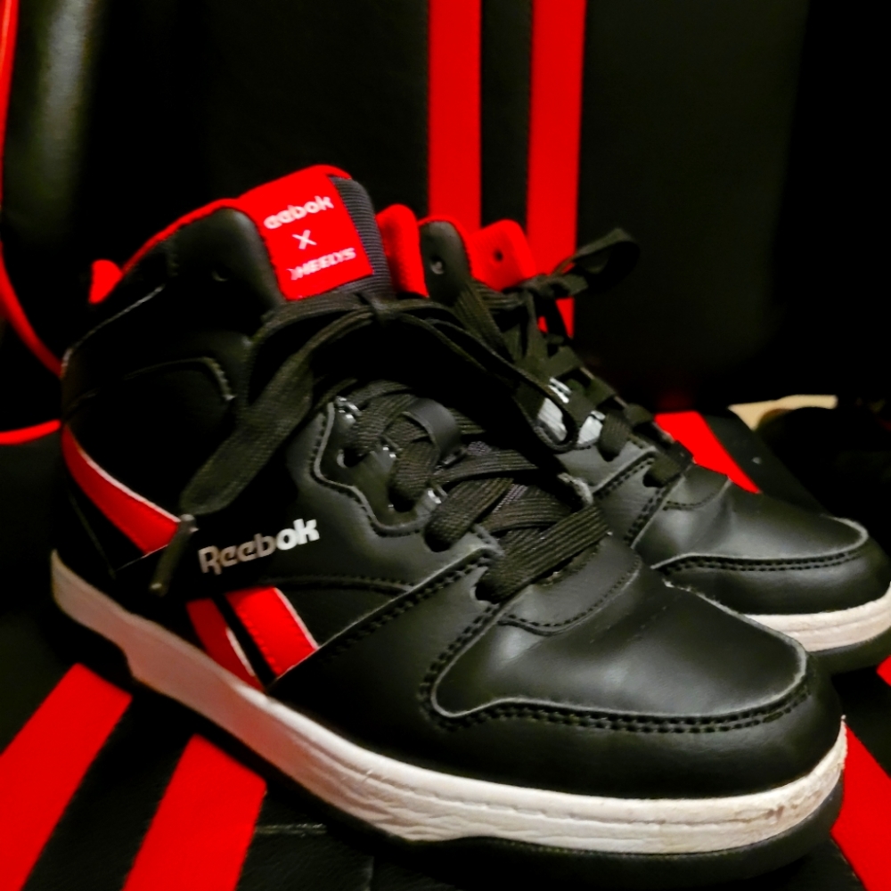 Black Red Reebok Heelys
